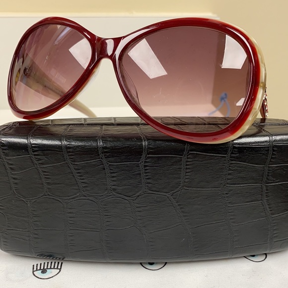 Judith Lieber61 MM Stunning Red Crystal Sunglasses Never Used main image 5